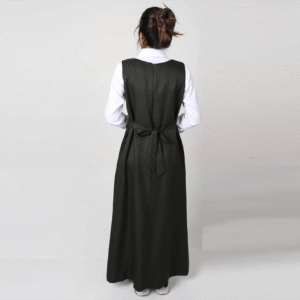 مريول متوسط زيتي مع قماش مزموم على الأكتاف