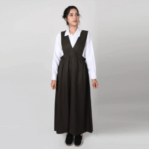 مريول زيتي شيال مع حزام مطاطي على الجانبين