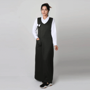 مريول اسود متوسط مع فيونكة وجيب أنيق