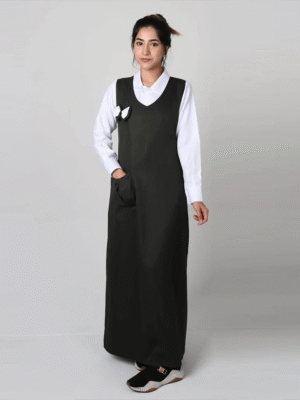 مريول اسود متوسط مع فيونكة وجيب أنيق