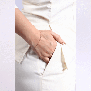 بدلة شغالة 2 قطعة اكمام قصيرة باللون البيج